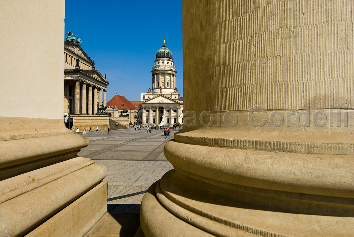 Gendarmenmarkt (Square), Berlin, Germany
(cod:Berlin 27)